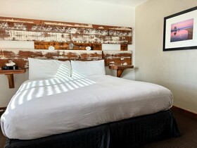 Tahoe Blue Hotel