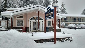 The Blue Lake Inn
