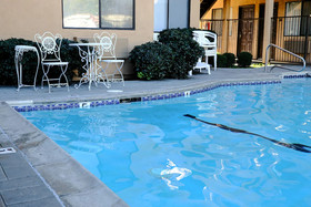 Budget Inn and Suites