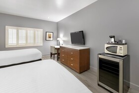 BLVD Hotel and Studios Universal-Hollywood Ascend Hotel Collection