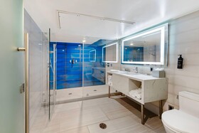 BLVD Hotel and Studios Universal-Hollywood Ascend Hotel Collection