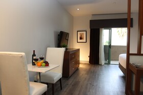 BLVD Hotel and Studios Universal-Hollywood Ascend Hotel Collection