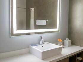 BLVD Hotel and Studios Universal-Hollywood Ascend Hotel Collection