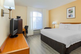 Fairfield Inn & Suites Temecula