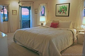 Topanga Canyon Inn Bed & Breakfast
