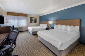Best Western Town & Country Lodge