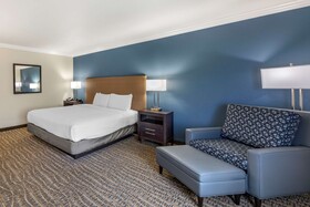 Best Western Town & Country Lodge