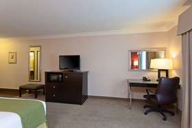 Holiday Inn Express Hotel & Suites Twenty Nine Palms