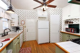 Arrowhead Pine Rose Cabins