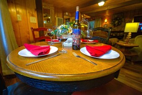 Arrowhead Pine Rose Cabins