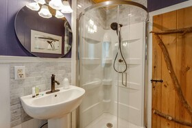 Arrowhead Pine Rose Cabins