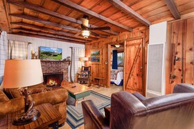 Arrowhead Pine Rose Cabins