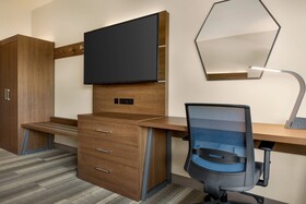 Holiday Inn Express & Suites Ukiah