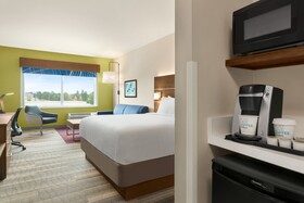 Holiday Inn Express & Suites Ukiah