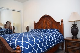 Fully Furnished Apartments near Hollywood