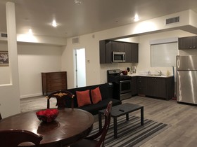 Fully Furnished Apartments near Hollywood