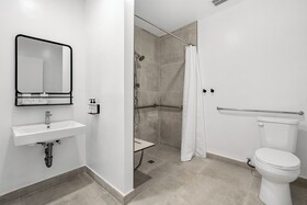 Aliza Hotel