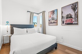 Aliza Hotel