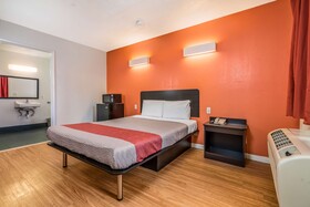 Motel 6 Westley Ca