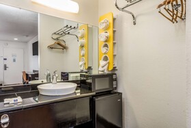 Motel 6 Westley Ca