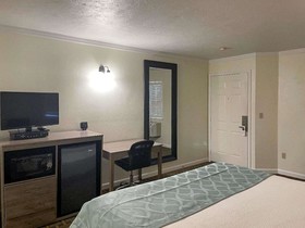 Baechtel Creek Inn, an Ascend Hotel Collection Member