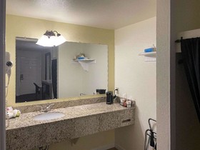 Baechtel Creek Inn, an Ascend Hotel Collection Member