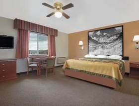 Super 8 by Wyndham Alamosa