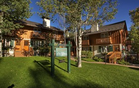 Alpenblick by Frias Properties of Aspen