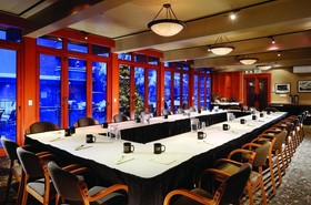 Aspen Square Hotel