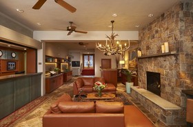 Aspen Square Hotel