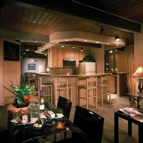 Aspen Square Hotel