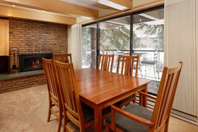 Chateau Roaring Fork