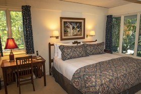 Chateau Roaring Fork