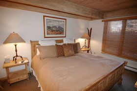 Chateau Roaring Fork