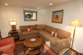 Concept 600 by Frias Properties