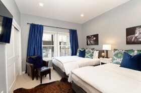 Durant by Frias Properties Hotel