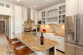 Durant by Frias Properties Hotel