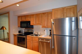 Durant by Frias Properties Hotel