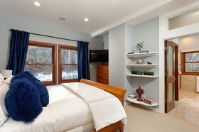 Durant by Frias Properties Hotel