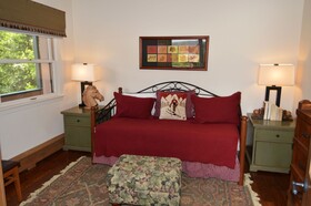 Durant by Frias Properties Hotel