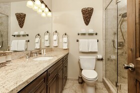 Durant by Frias Properties Hotel