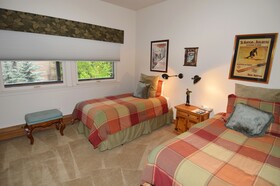Durant by Frias Properties Hotel