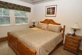 Durant by Frias Properties Hotel