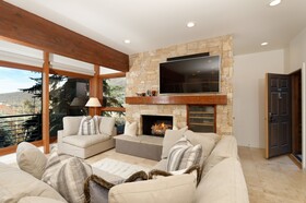 Durant by Frias Properties Hotel