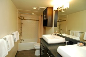 Fifth Avenue by Frias Properties