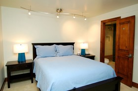 Fifth Avenue by Frias Properties