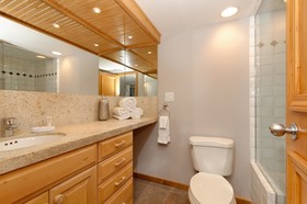 Fifth Avenue by Frias Properties