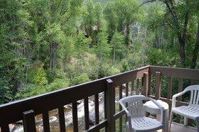 Frias Properties of Aspen