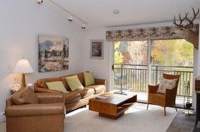 Frias Properties of Aspen