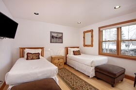 Frias Properties of Aspen
